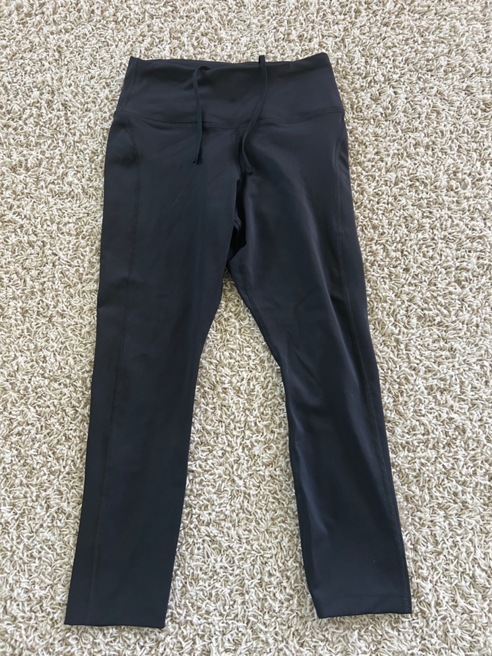 Nike Women’s Small Black Capri Leggings